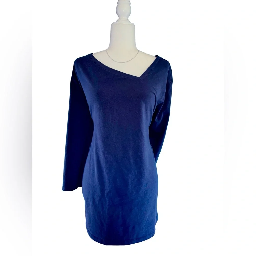Attitudes by Renee Navy Blue Asymmetrical V-Neck Long Sleeve Tunic Top Size 4X - Picture 1 of 5